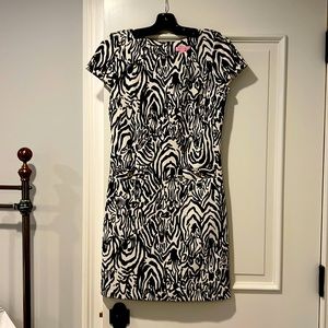 cap sleeve knee length dress